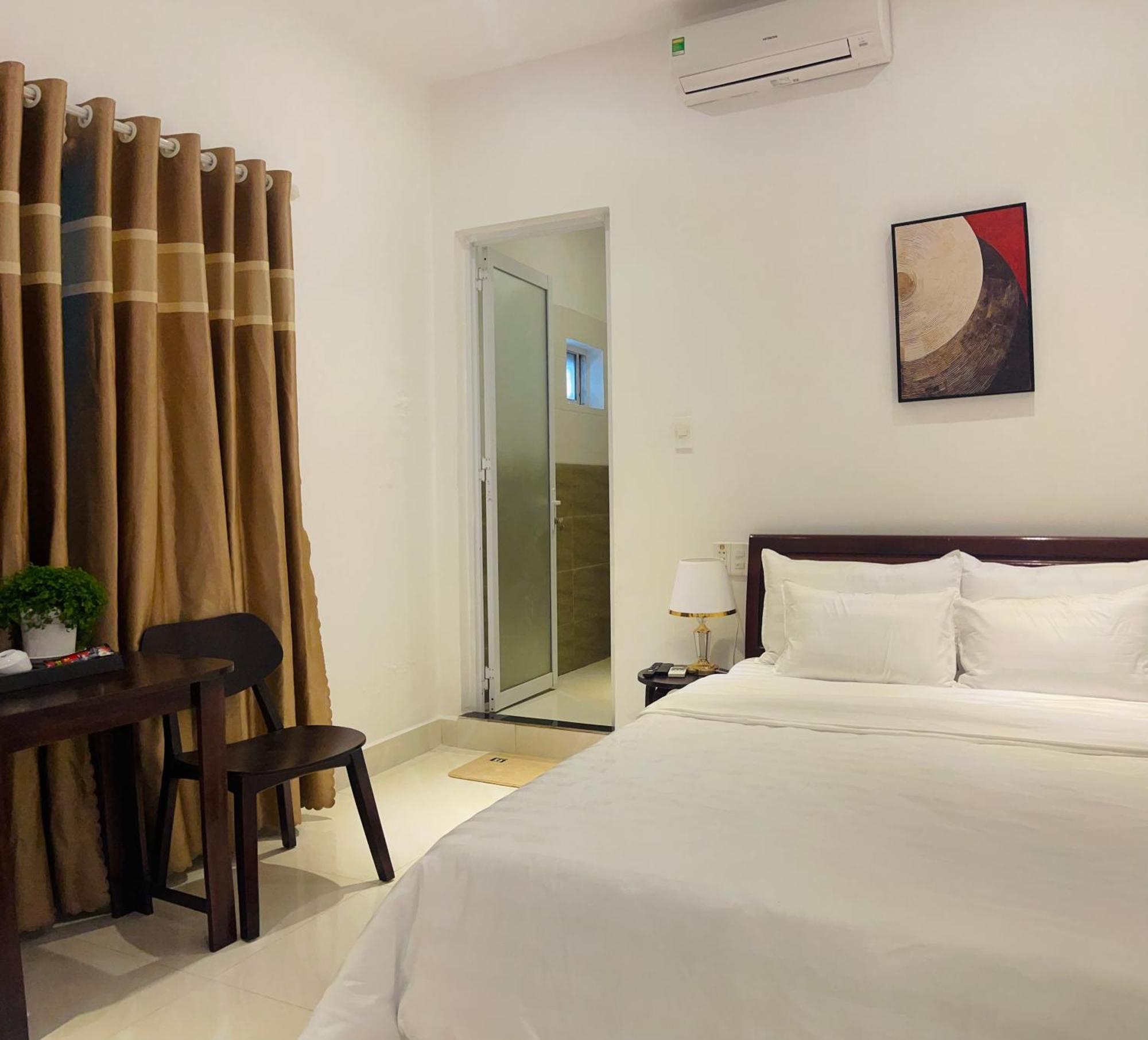 Khach San Romo Hotel กว๋างหงาย ภายนอก รูปภาพ