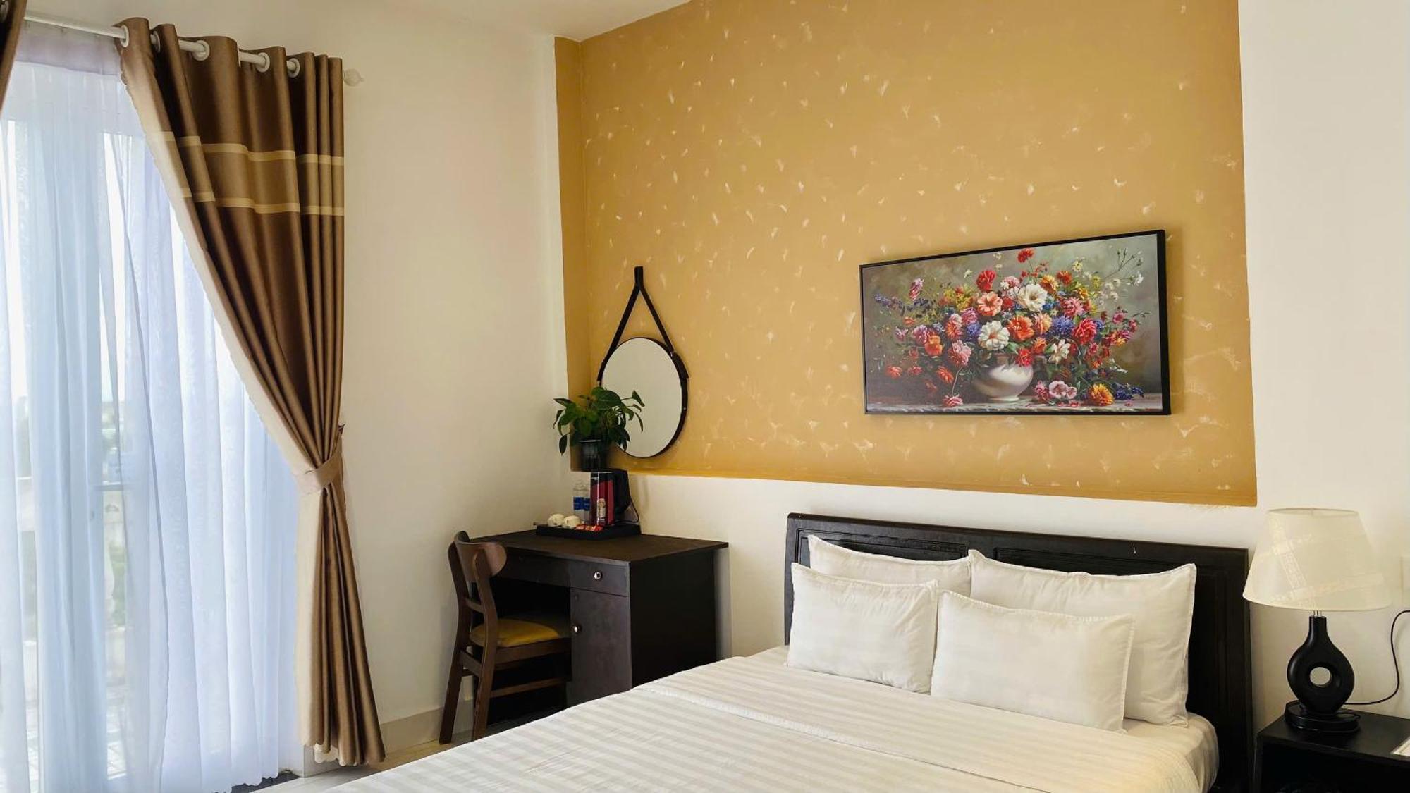 Khach San Romo Hotel กว๋างหงาย ภายนอก รูปภาพ