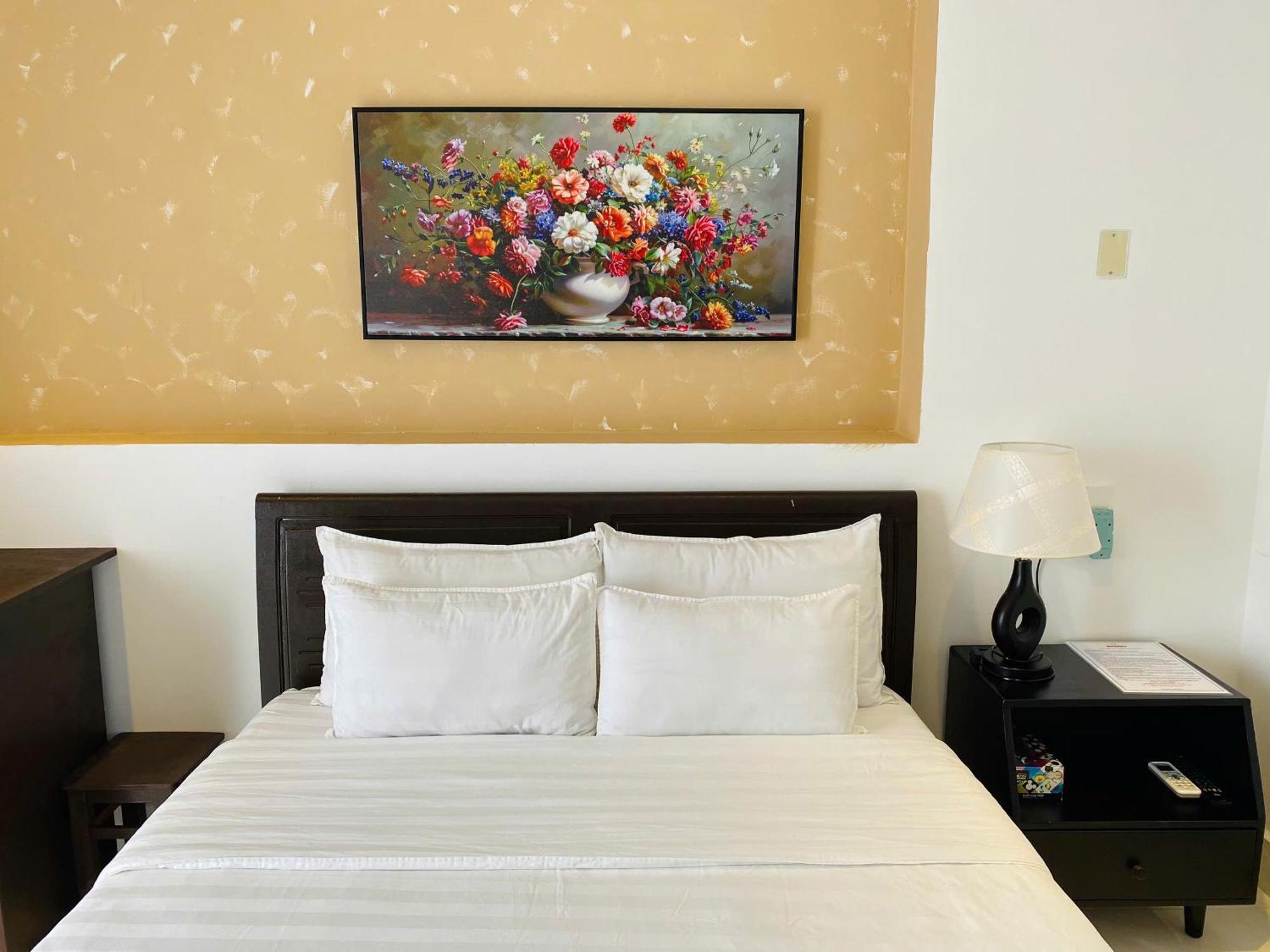 Khach San Romo Hotel กว๋างหงาย ภายนอก รูปภาพ