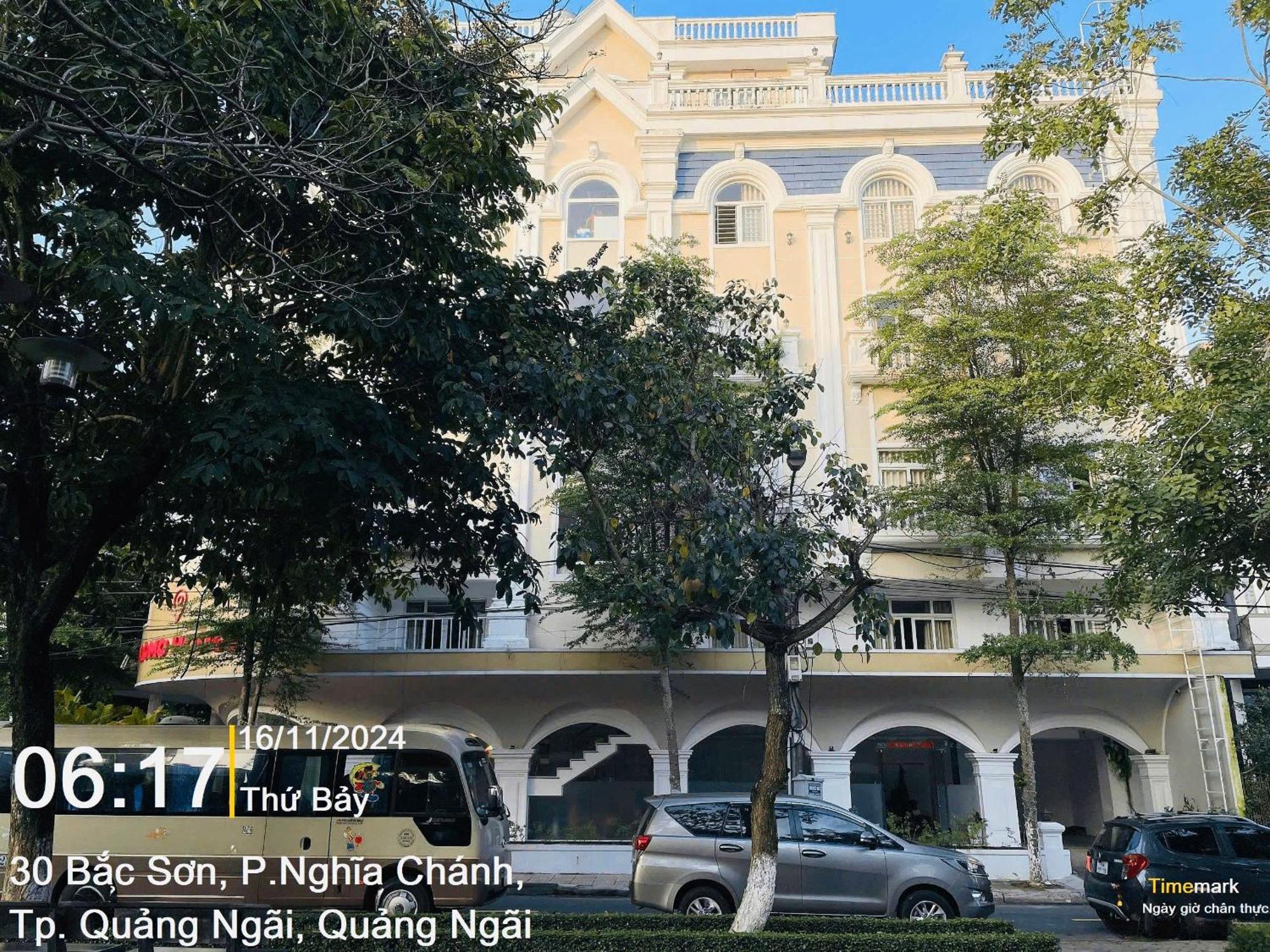 Khach San Romo Hotel กว๋างหงาย ภายนอก รูปภาพ