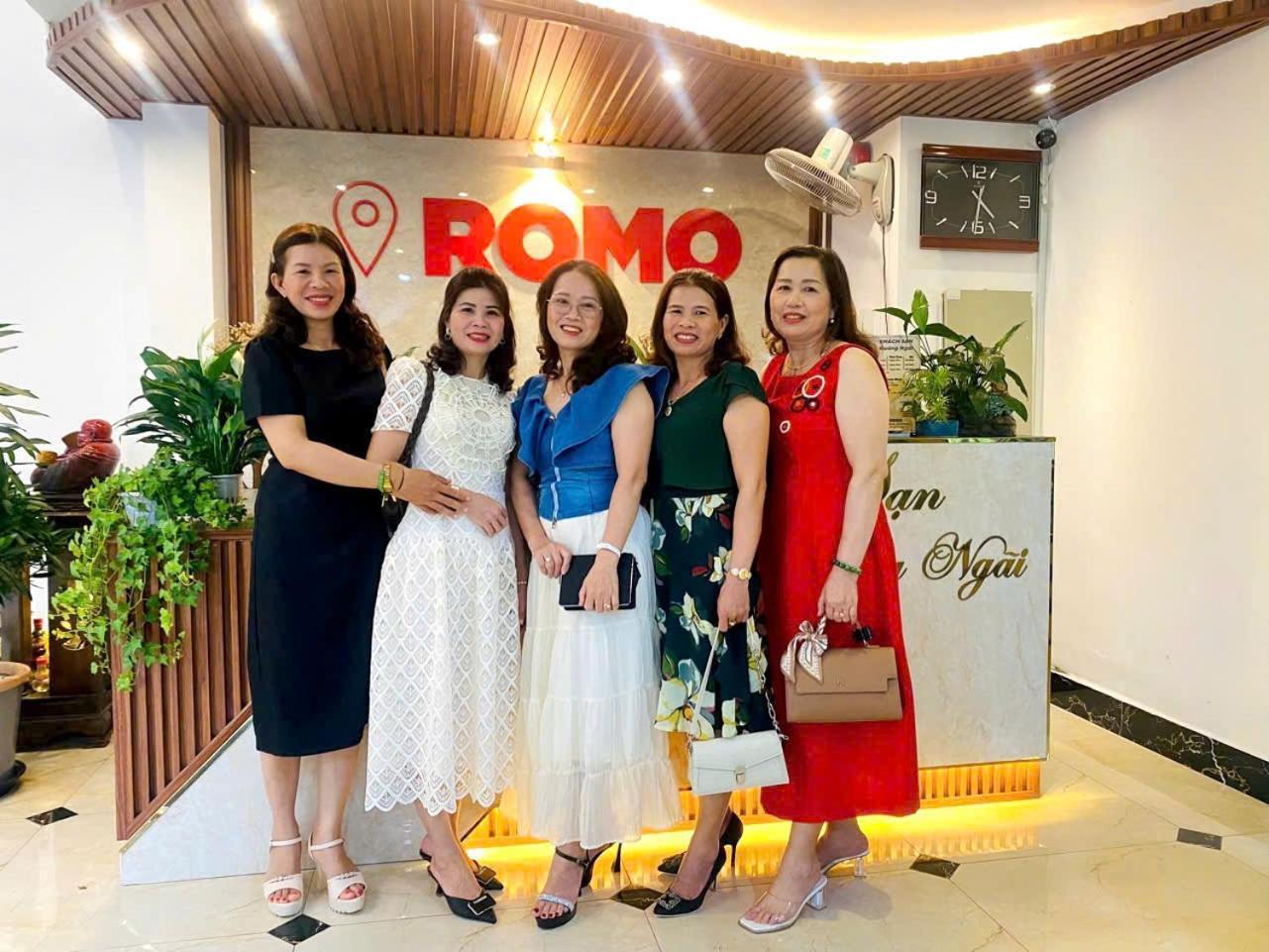 Khach San Romo Hotel กว๋างหงาย ภายนอก รูปภาพ
