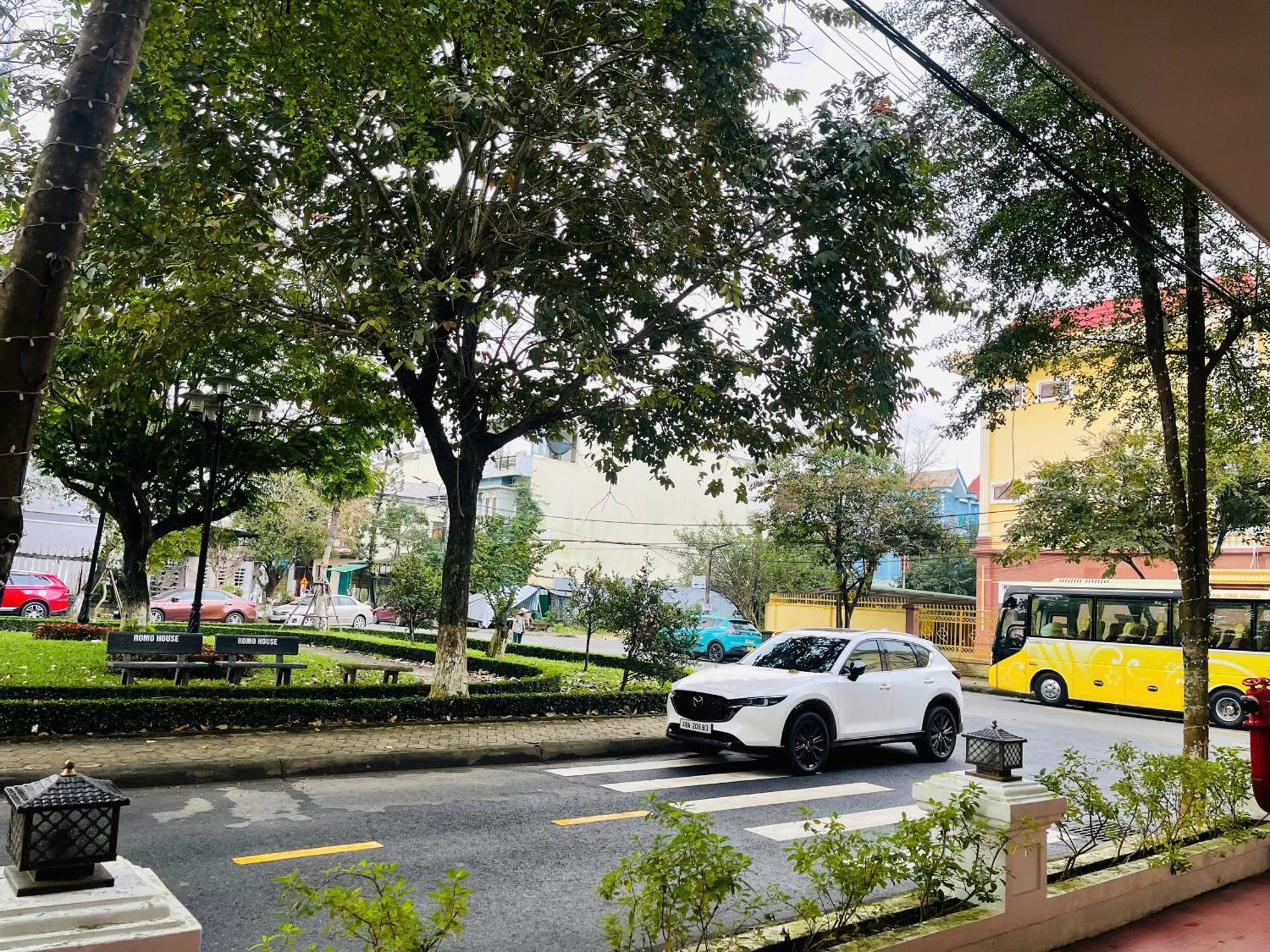 Khach San Romo Hotel กว๋างหงาย ภายนอก รูปภาพ