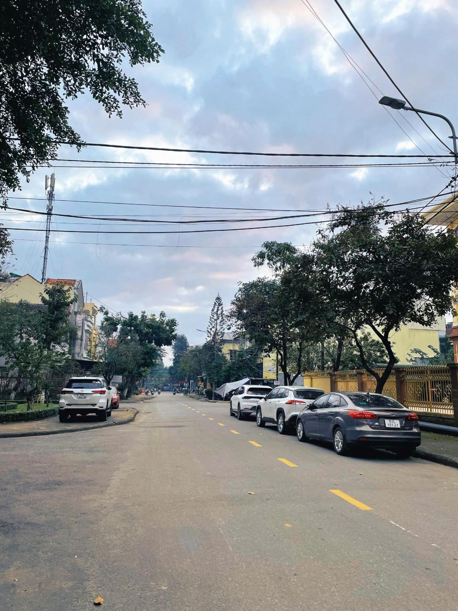Khach San Romo Hotel กว๋างหงาย ภายนอก รูปภาพ