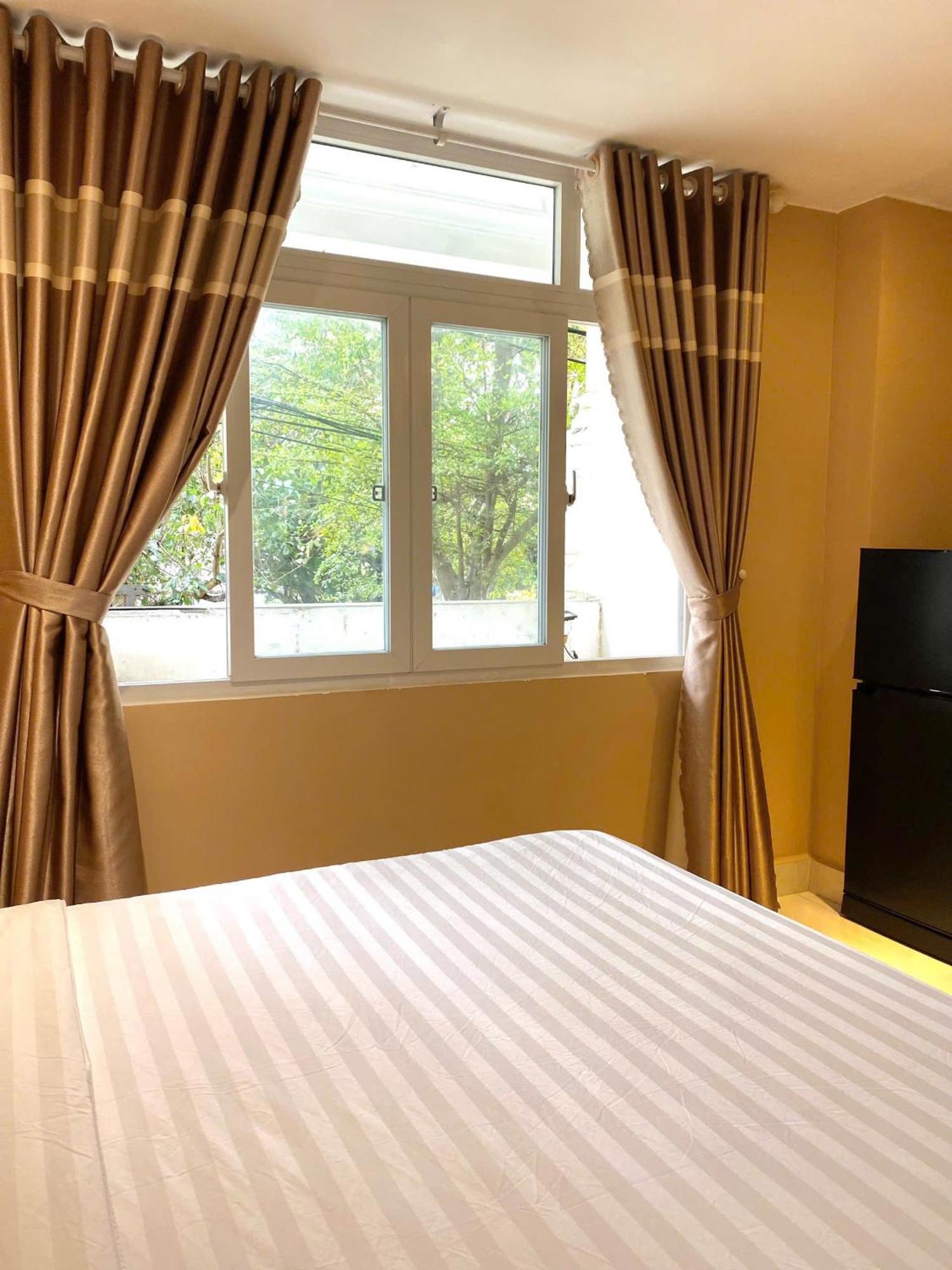 Khach San Romo Hotel กว๋างหงาย ภายนอก รูปภาพ