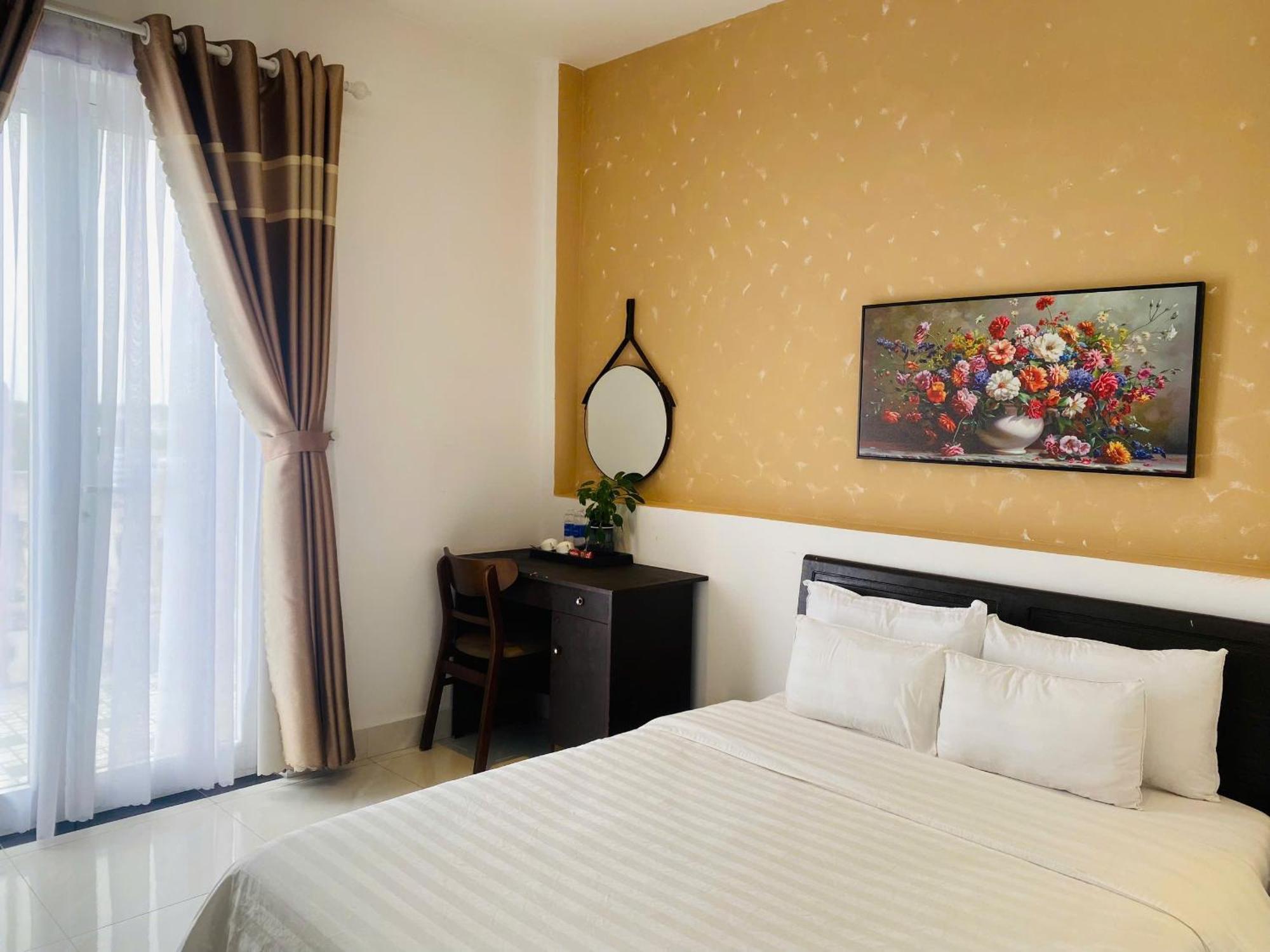 Khach San Romo Hotel กว๋างหงาย ภายนอก รูปภาพ